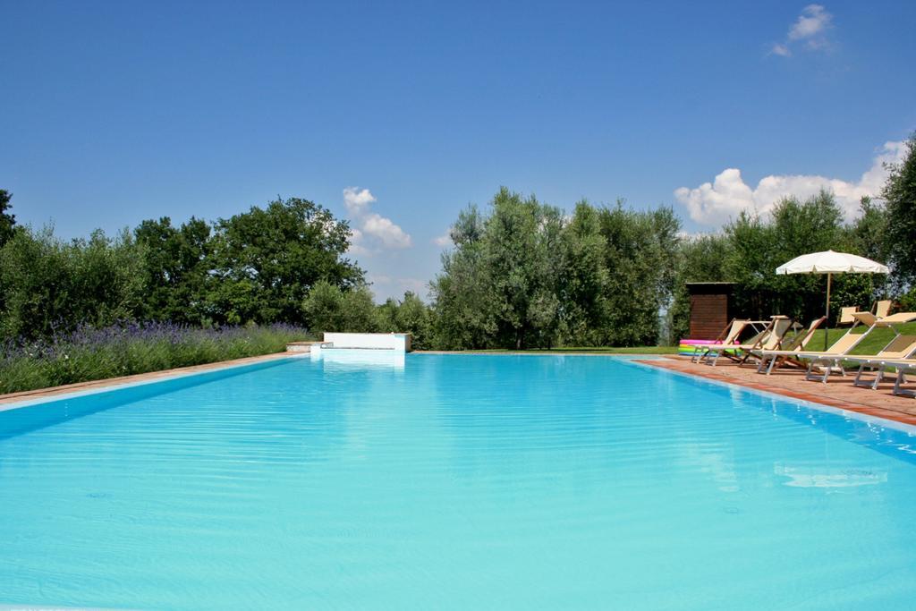 Podere Il Pino Poggibonsi Exteriör bild