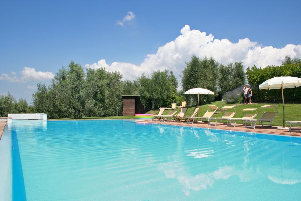 Podere Il Pino Poggibonsi Exteriör bild