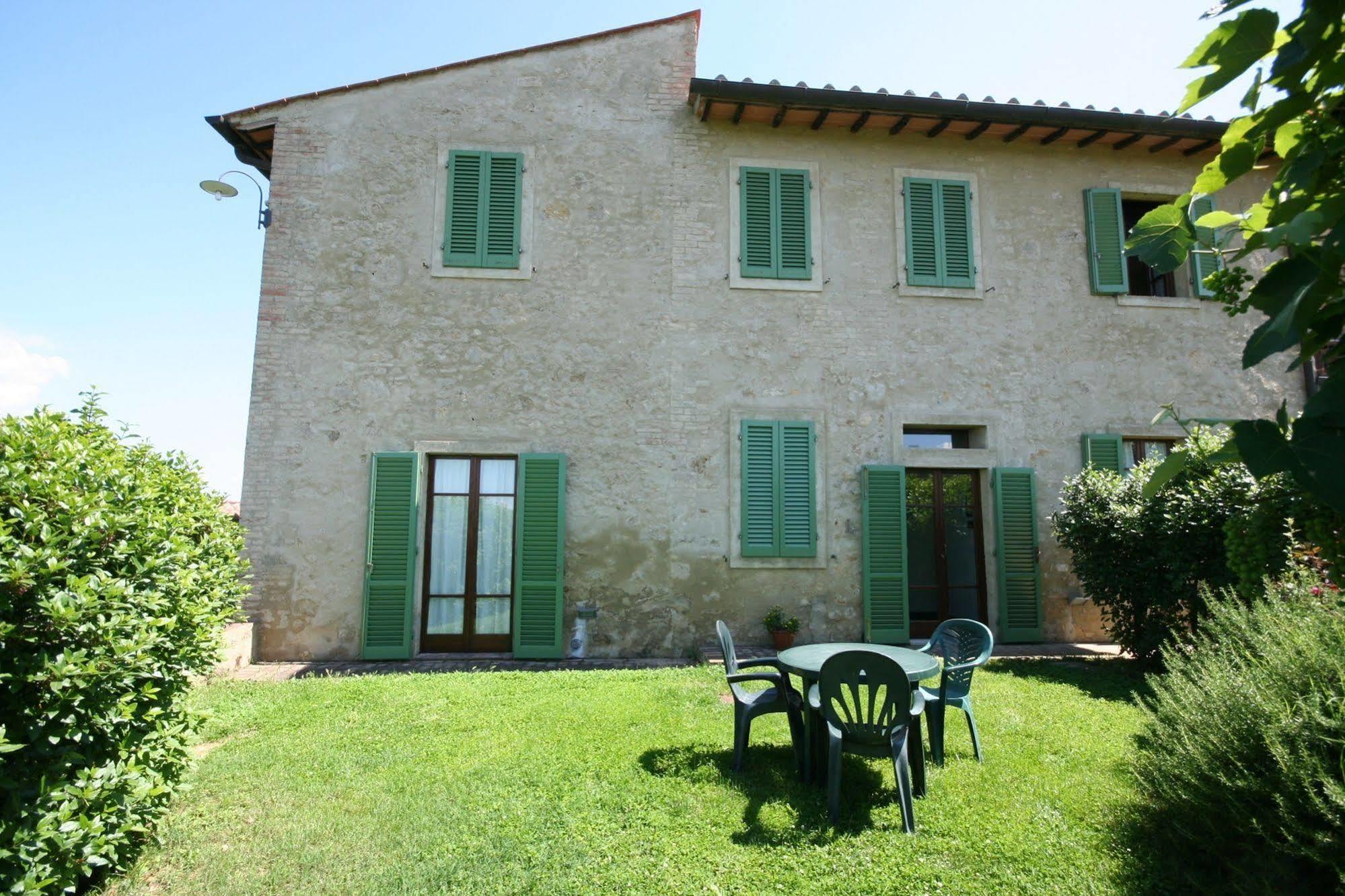 Podere Il Pino Poggibonsi Exteriör bild